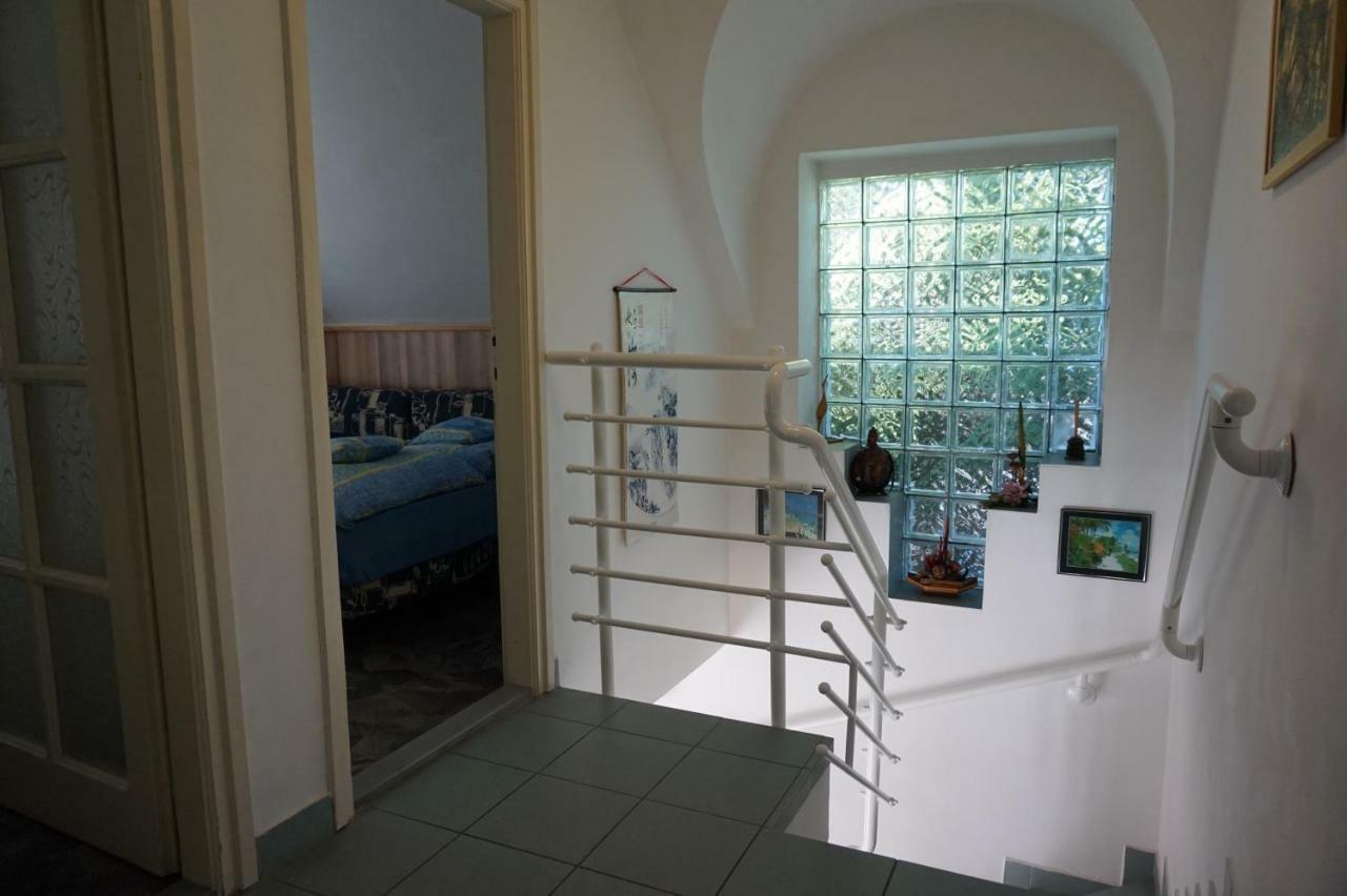 Tieff Apartmanhaz Balatonmariafuerdo Hullamtelep 巴拉顿凯赖斯图尔 外观 照片